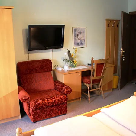 Gasthof-hotel Winkler 호텔 Mühldorf